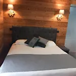 Valle Pesio Ristorante 호텔 2*