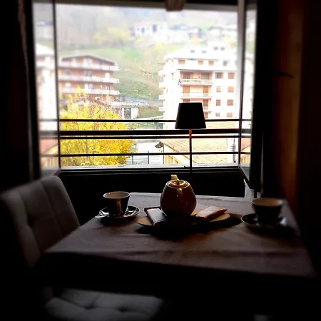 Valle Pesio Ristorante ホテル 2*